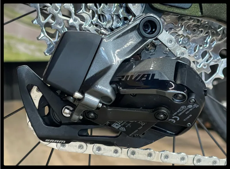 Giant Revolt Advanced 1 Small Phantom Green 2022-6